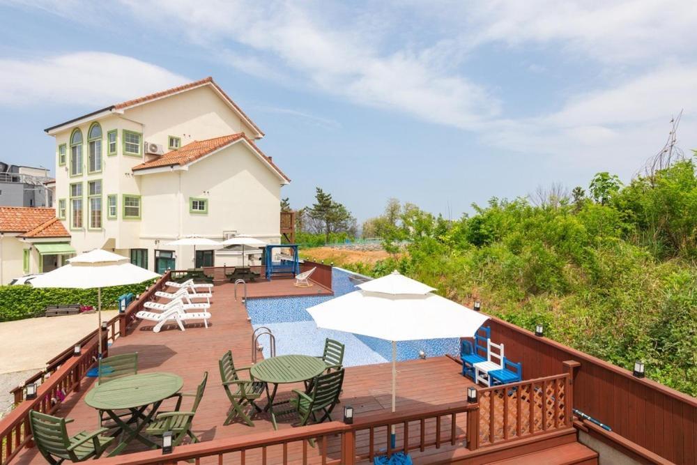 Gangneung Mirabell Spa Pension Kültér fotó